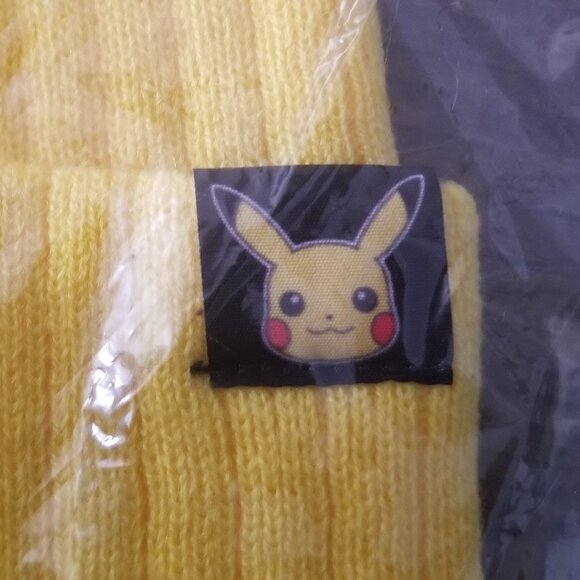 Pokemon Pickachu Knit Beanie / Toque / Hat - Picture 3 of 4